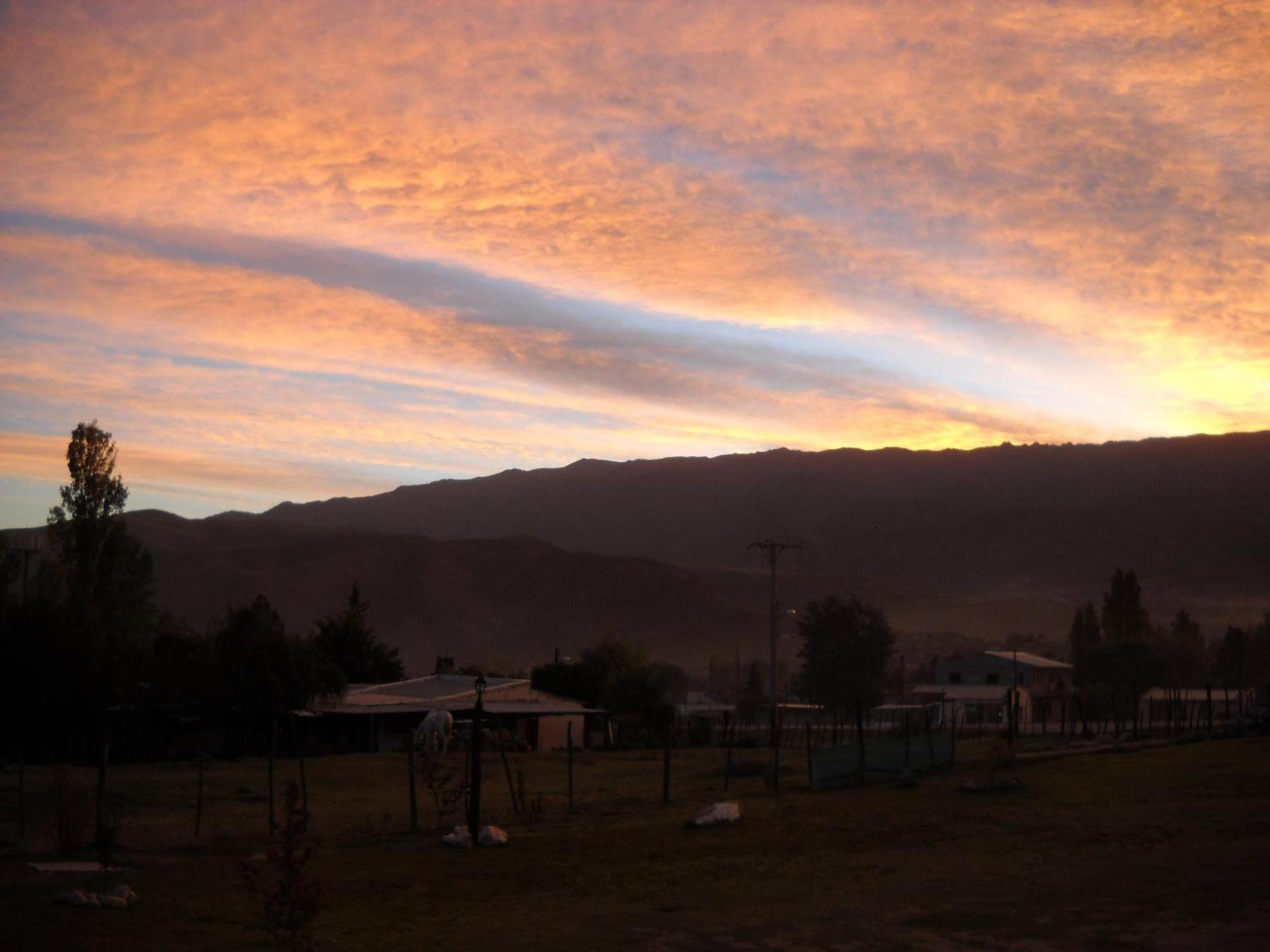 Cabanas Ernes Huasi Tafi del Valle Bagian luar foto